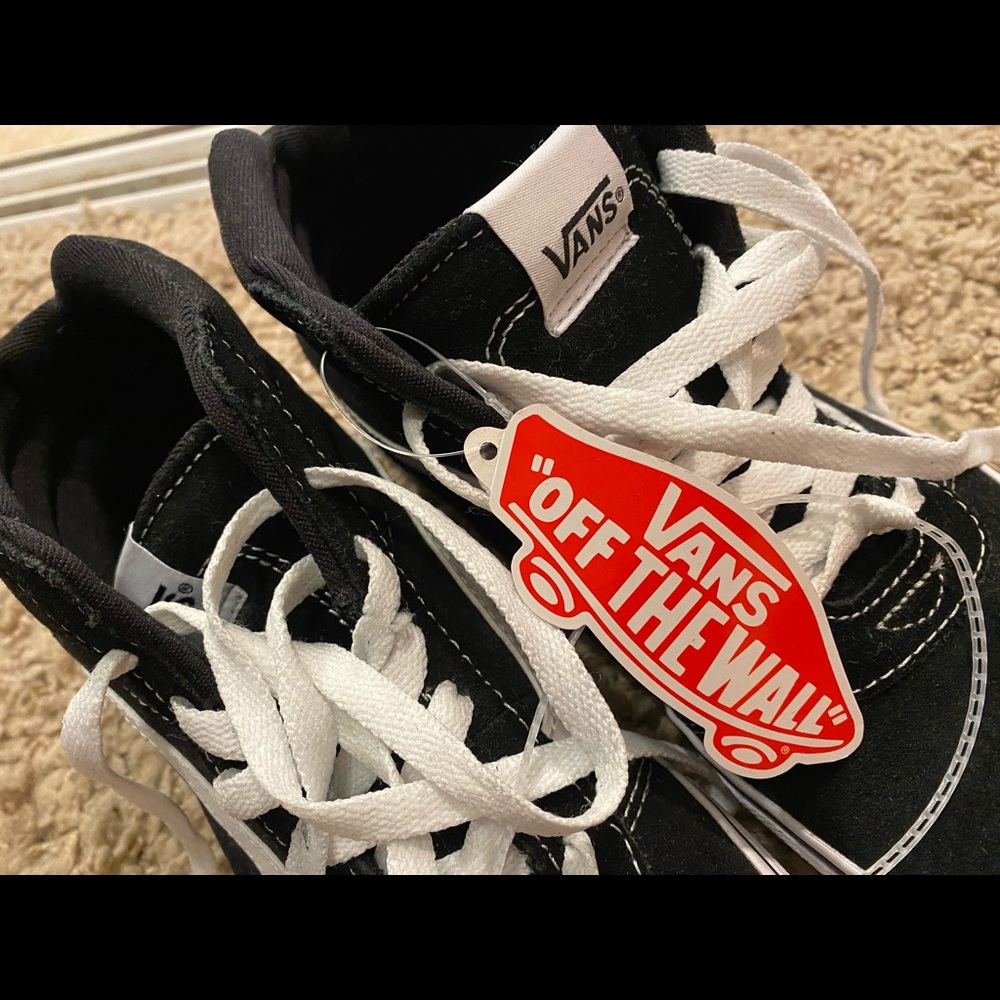 Vans Sk8-Hi with Tags - Picture 4 of 8
